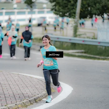 Runner Photo 8306172