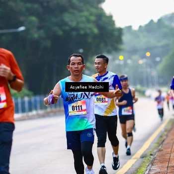 Runner Photo 8306175