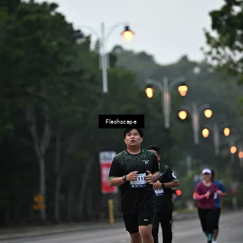 Runner Photo 8306182