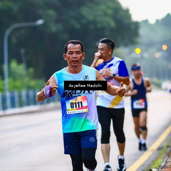Runner Photo 8306183