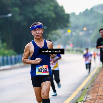 Runner Photo 8306201