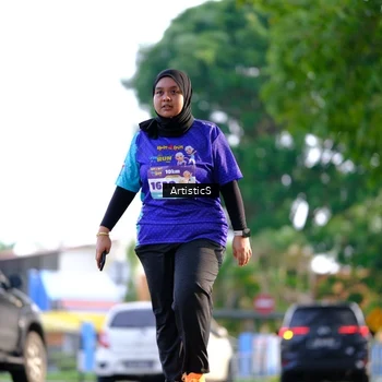 Runner Photo 8306243