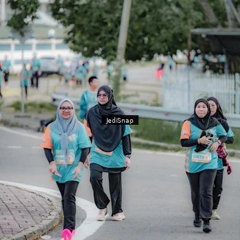 Runner Photo 8306246