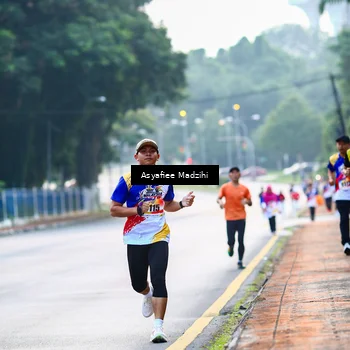 Runner Photo 8306248