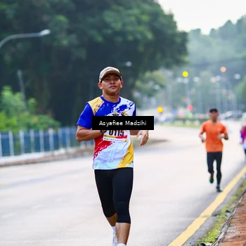Runner Photo 8306255
