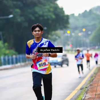 Runner Photo 8306259