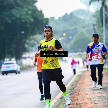 Runner Photo 8306279