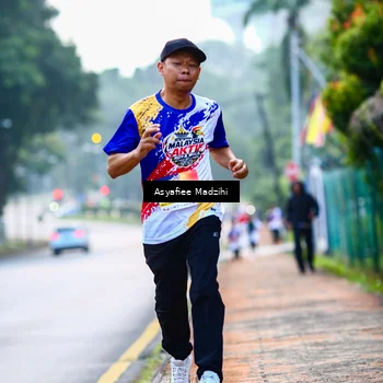 Runner Photo 8306303