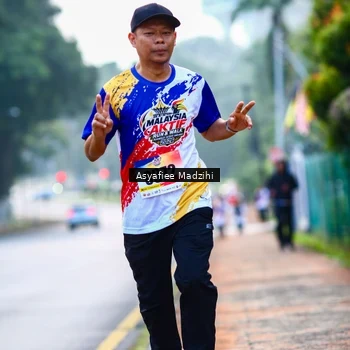 Runner Photo 8306318