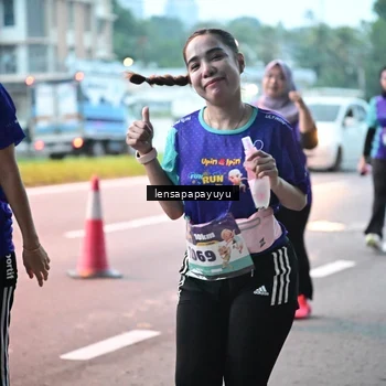 Runner Photo 8306322