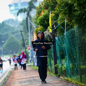 Runner Photo 8306333