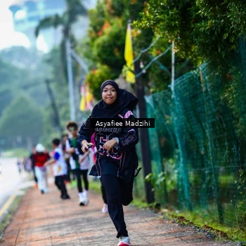 Runner Photo 8306346