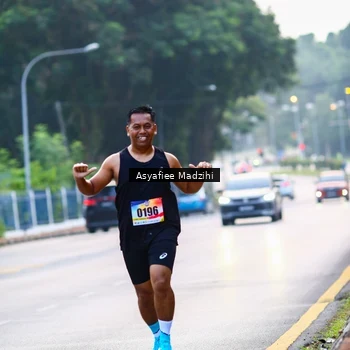 Runner Photo 8306355