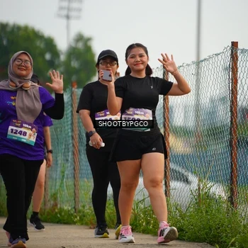 Runner Photo 8306376