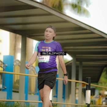 Runner Photo 8306405
