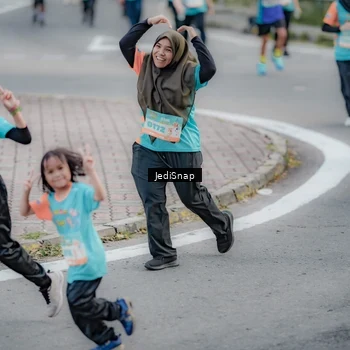 Runner Photo 8306418