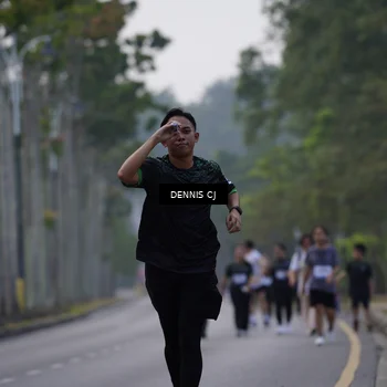 Runner Photo 8306451