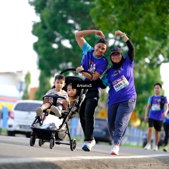 Runner Photo 8306485