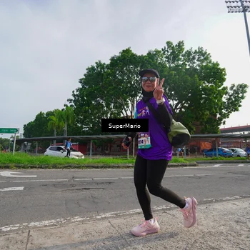 Runner Photo 8306541