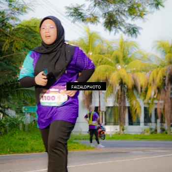 Runner Photo 8306546