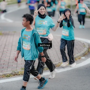 Runner Photo 8306567
