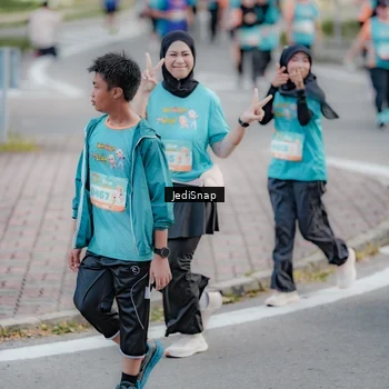 Runner Photo 8306571