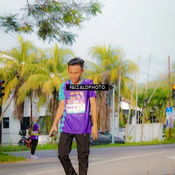 Runner Photo 8306583
