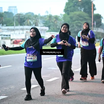 Runner Photo 8306591