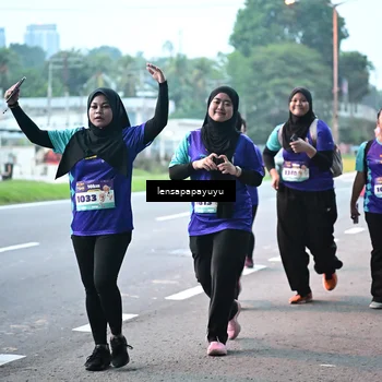 Runner Photo 8306623