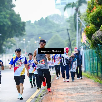 Runner Photo 8306674