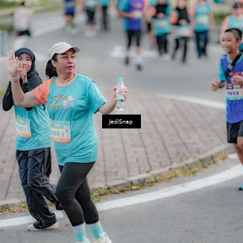 Runner Photo 8306685