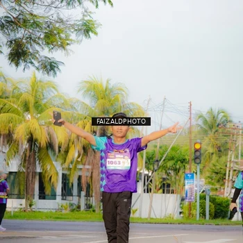 Runner Photo 8306688