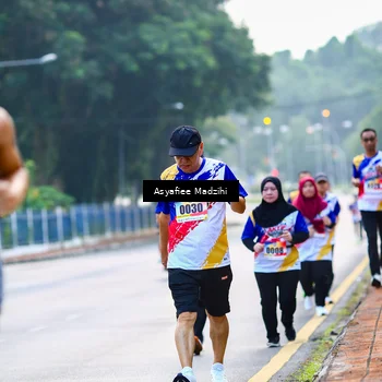 Runner Photo 8306698