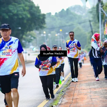 Runner Photo 8306702