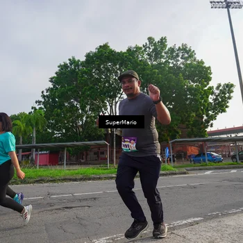 Runner Photo 8306723