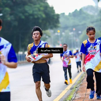 Runner Photo 8306779