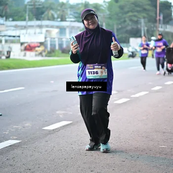 Runner Photo 8306814