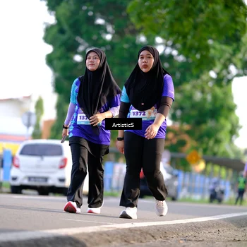 Runner Photo 8306815