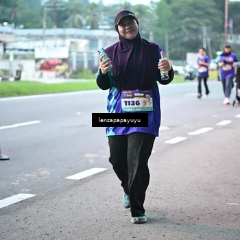 Runner Photo 8306819