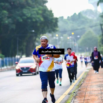 Runner Photo 8306829