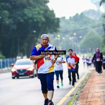 Runner Photo 8306833
