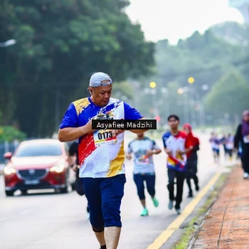 Runner Photo 8306837