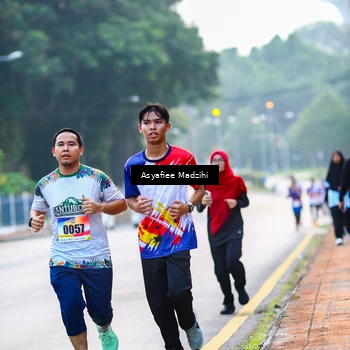 Runner Photo 8306849