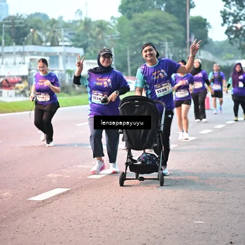 Runner Photo 8306869