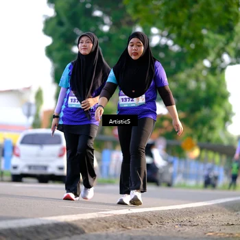 Runner Photo 8306877