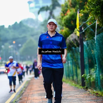 Runner Photo 8306881