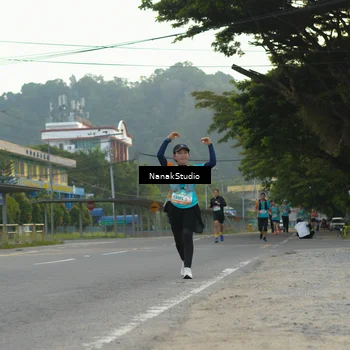 Runner Photo 8306888