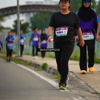 Runner Photo 8306917