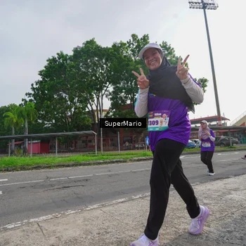 Runner Photo 8306935