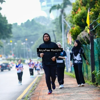 Runner Photo 8306953